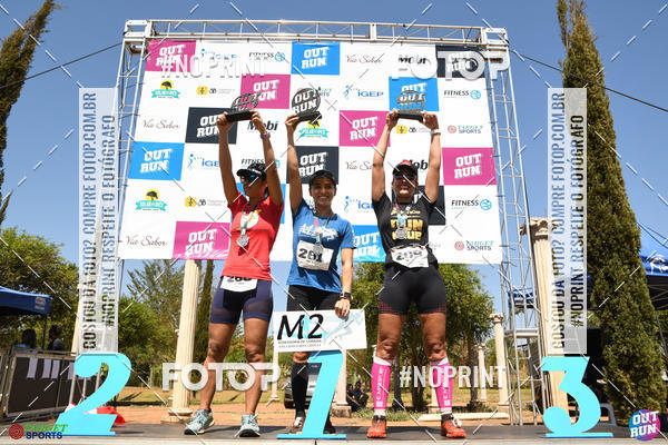 Buy your photos of the eventOut Run Trail on Fotop