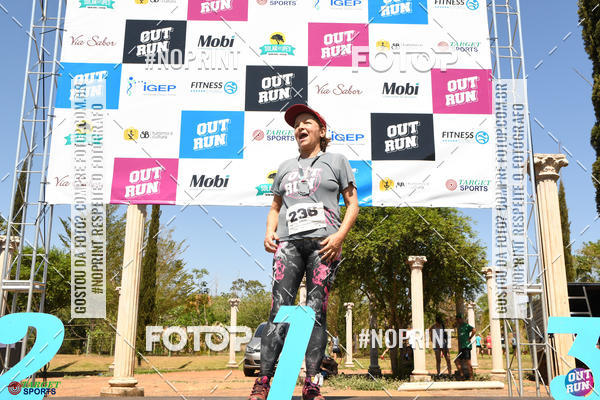 Buy your photos of the eventOut Run Trail on Fotop