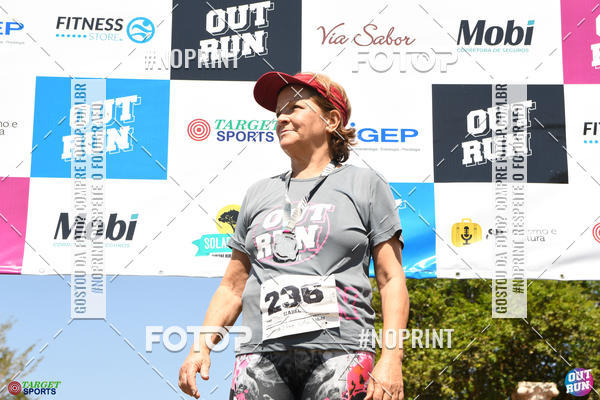Buy your photos of the eventOut Run Trail on Fotop