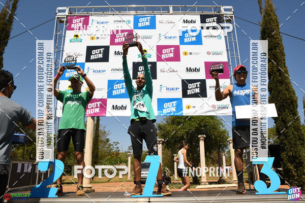 Buy your photos of the eventOut Run Trail on Fotop