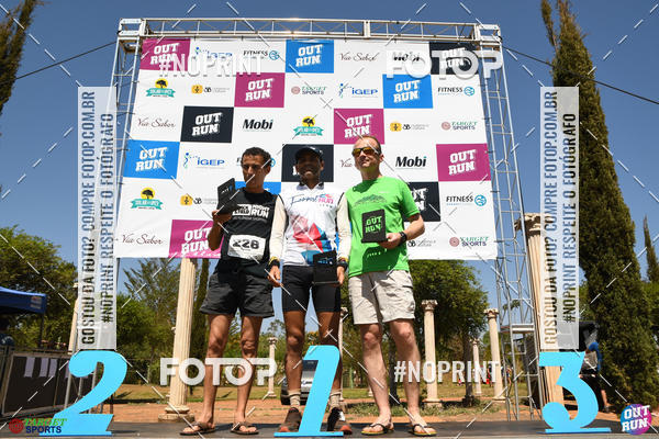 Buy your photos of the eventOut Run Trail on Fotop