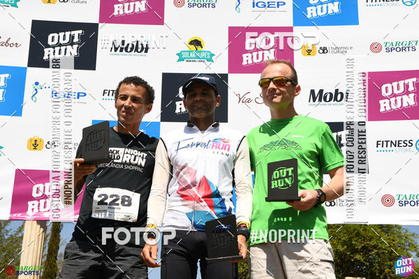 Buy your photos of the eventOut Run Trail on Fotop