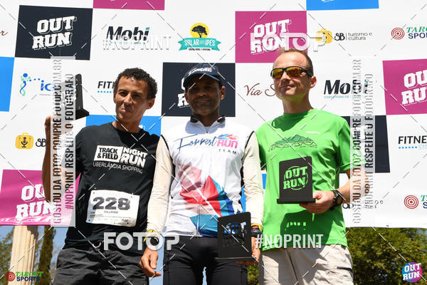 Buy your photos of the eventOut Run Trail on Fotop