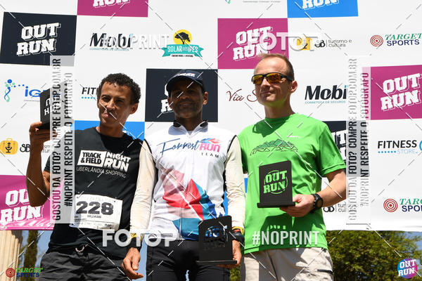 Buy your photos of the eventOut Run Trail on Fotop