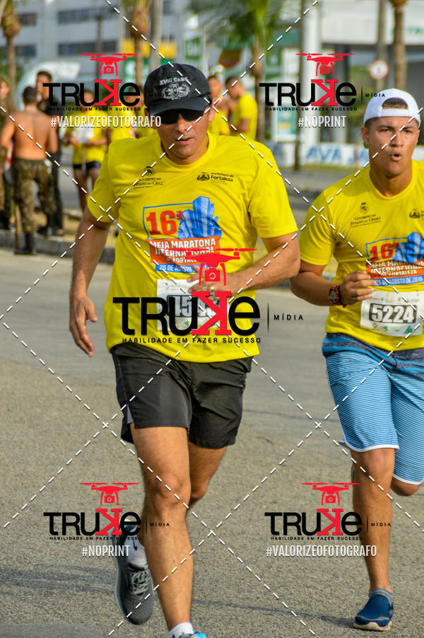 Buy your photos of the eventMeia Maratona de Fortaleza 2019 on Fotop