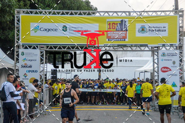 Buy your photos of the eventMeia Maratona de Fortaleza 2019 on Fotop