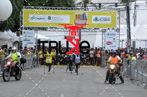 Buy your photos of the eventMeia Maratona de Fortaleza 2019 on Fotop