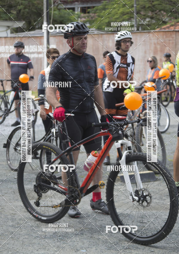 Buy your photos of the eventPasseio Cicl�stico da AME - Balne�rio Cambori� SC on Fotop