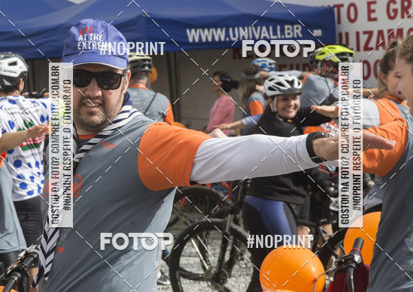 Buy your photos of the eventPasseio Cicl�stico da AME - Balne�rio Cambori� SC on Fotop