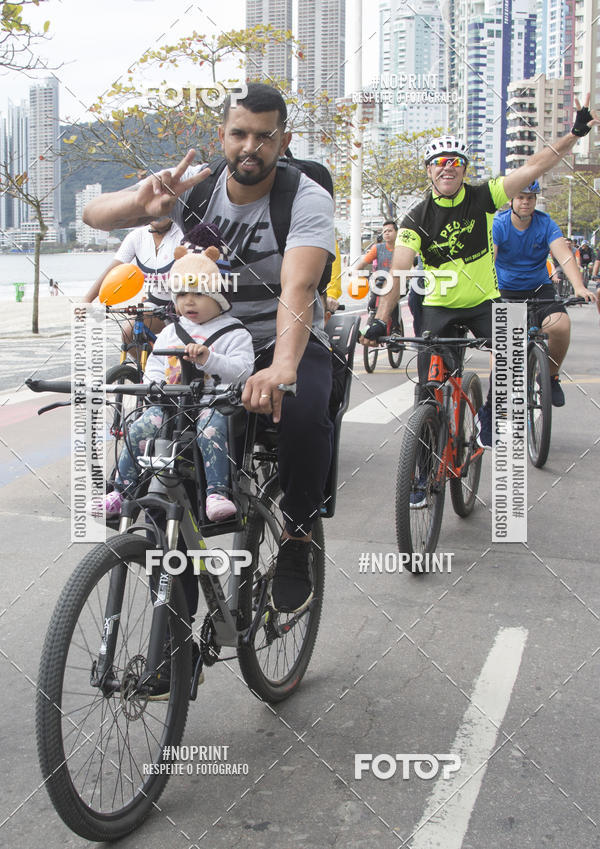 Buy your photos of the eventPasseio Cicl�stico da AME - Balne�rio Cambori� SC on Fotop
