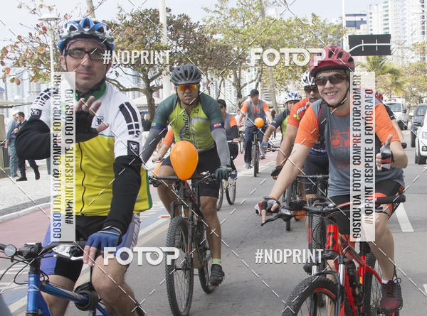 Buy your photos of the eventPasseio Cicl�stico da AME - Balne�rio Cambori� SC on Fotop