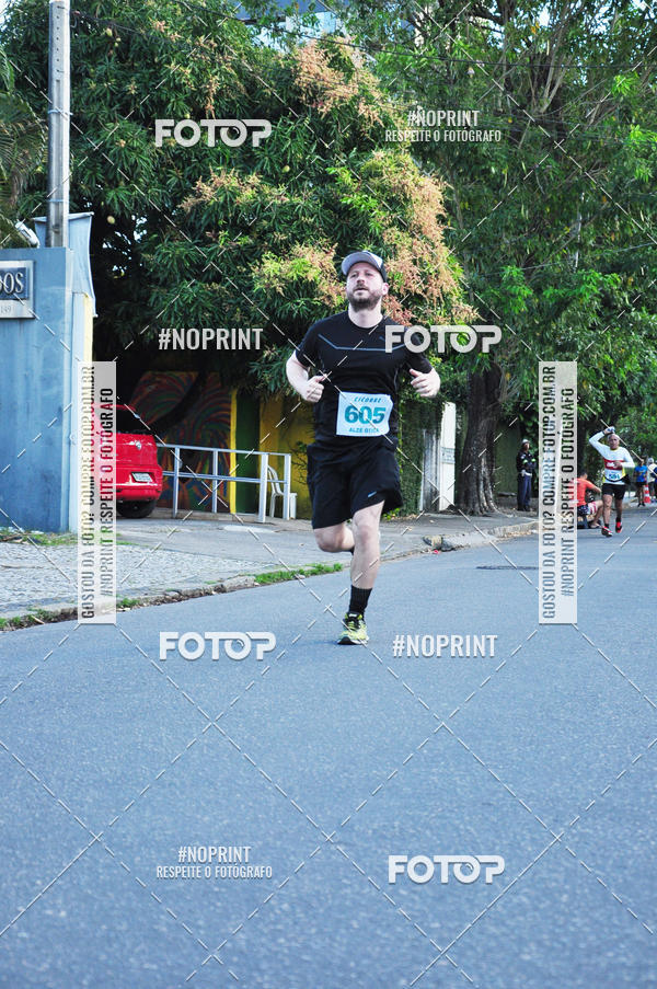 Compra tus fotos del eventoX CICORRE / 5 Corrida da Vitria Rgia - Praa de Casa Forte - Recife En Fotop