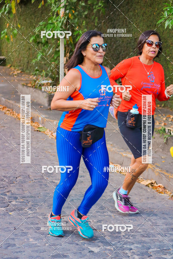 Compra tus fotos del eventoX CICORRE / 5 Corrida da Vitria Rgia - Praa de Casa Forte - Recife En Fotop