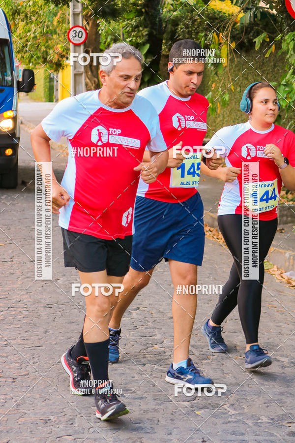 Compra tus fotos del eventoX CICORRE / 5 Corrida da Vitria Rgia - Praa de Casa Forte - Recife En Fotop