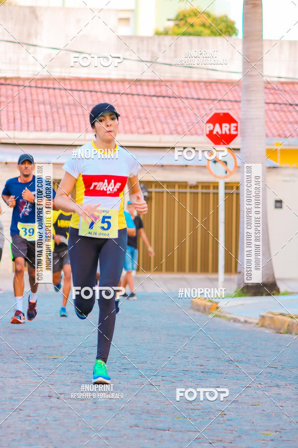 Compra tus fotos del eventoX CICORRE / 5 Corrida da Vitria Rgia - Praa de Casa Forte - Recife En Fotop