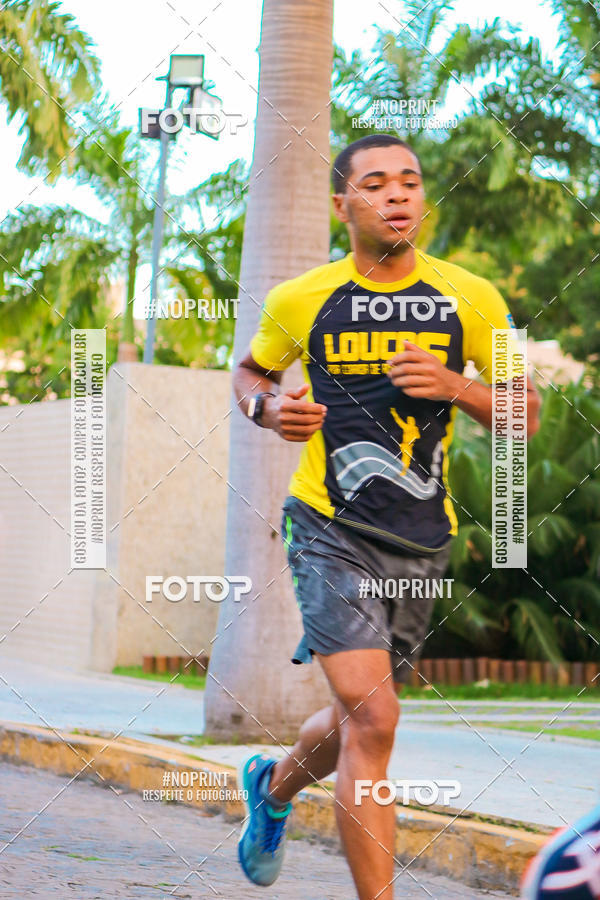 Compra tus fotos del eventoX CICORRE / 5 Corrida da Vitria Rgia - Praa de Casa Forte - Recife En Fotop