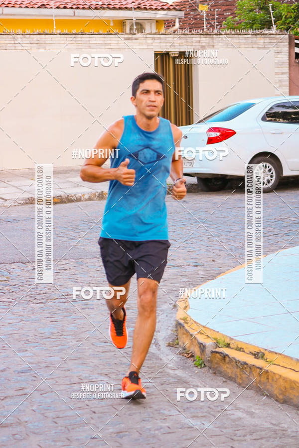 Compra tus fotos del eventoX CICORRE / 5 Corrida da Vitria Rgia - Praa de Casa Forte - Recife En Fotop