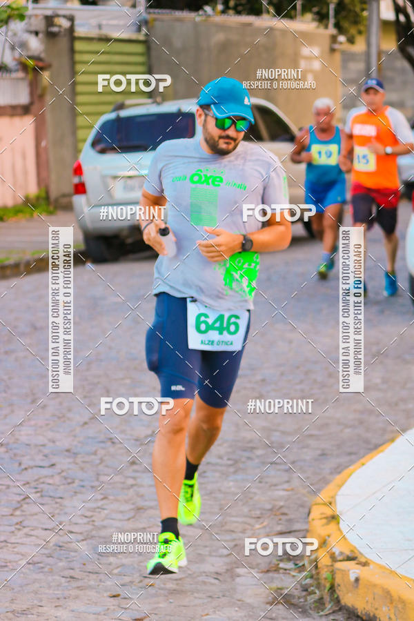 Compra tus fotos del eventoX CICORRE / 5 Corrida da Vitria Rgia - Praa de Casa Forte - Recife En Fotop