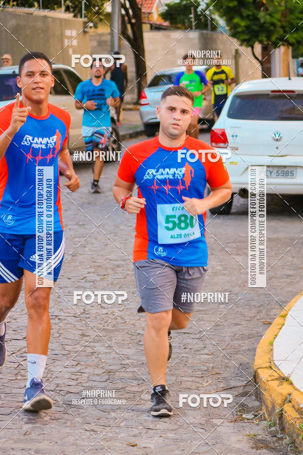 Compra tus fotos del eventoX CICORRE / 5 Corrida da Vitria Rgia - Praa de Casa Forte - Recife En Fotop