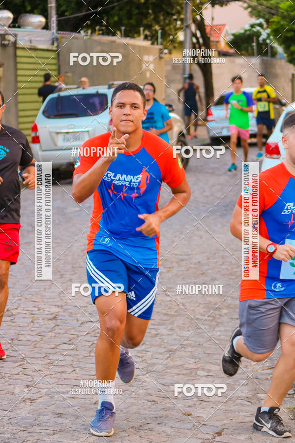Compra tus fotos del eventoX CICORRE / 5 Corrida da Vitria Rgia - Praa de Casa Forte - Recife En Fotop