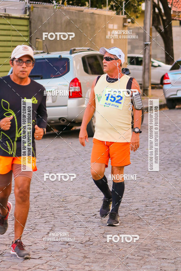 Compra tus fotos del eventoX CICORRE / 5 Corrida da Vitria Rgia - Praa de Casa Forte - Recife En Fotop