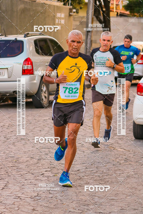 Compra tus fotos del eventoX CICORRE / 5 Corrida da Vitria Rgia - Praa de Casa Forte - Recife En Fotop