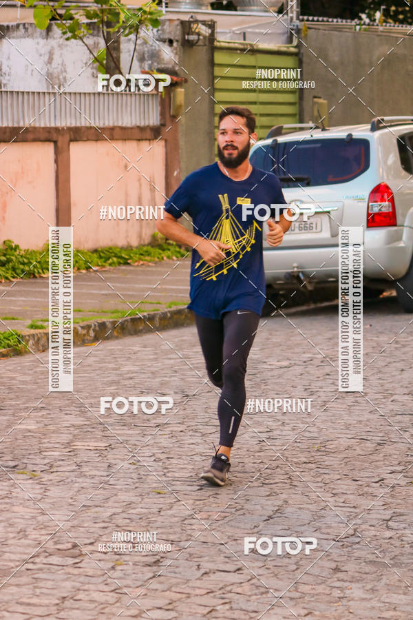 Compra tus fotos del eventoX CICORRE / 5 Corrida da Vitria Rgia - Praa de Casa Forte - Recife En Fotop