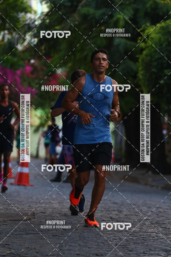 Compra tus fotos del eventoX CICORRE / 5 Corrida da Vitria Rgia - Praa de Casa Forte - Recife En Fotop
