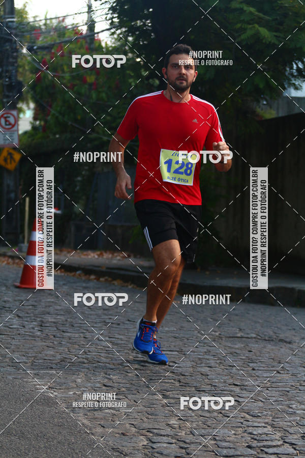 Compra tus fotos del eventoX CICORRE / 5 Corrida da Vitria Rgia - Praa de Casa Forte - Recife En Fotop