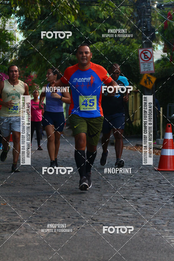 Compra tus fotos del eventoX CICORRE / 5 Corrida da Vitria Rgia - Praa de Casa Forte - Recife En Fotop