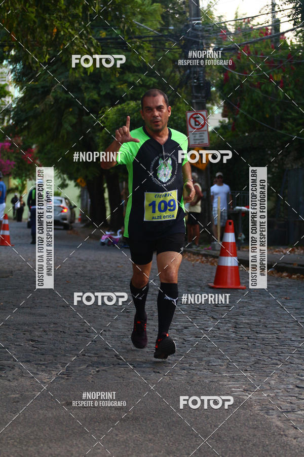 Compra tus fotos del eventoX CICORRE / 5 Corrida da Vitria Rgia - Praa de Casa Forte - Recife En Fotop
