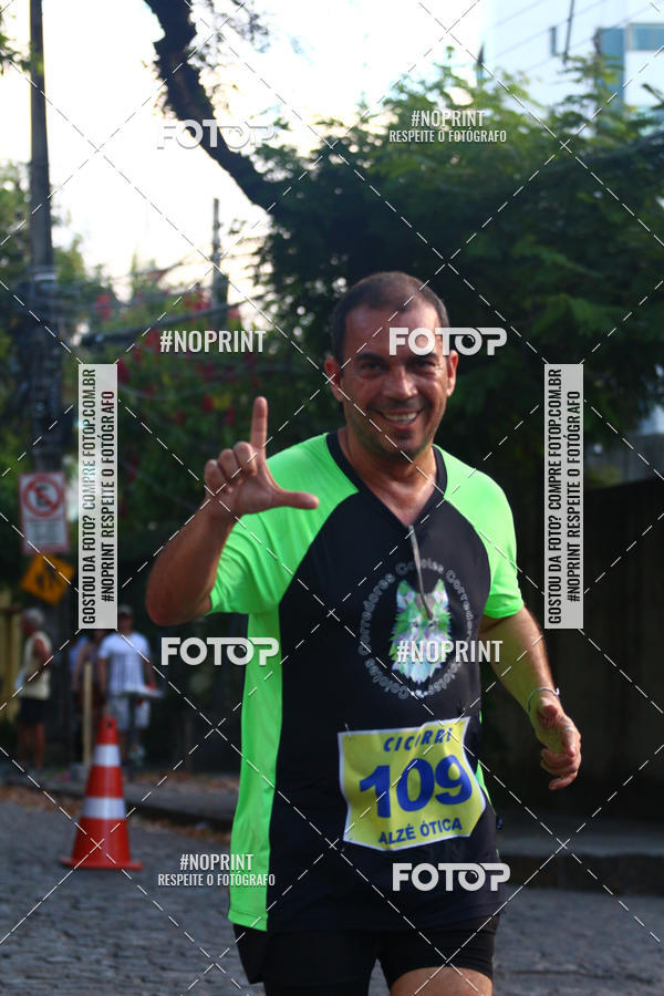 Compra tus fotos del eventoX CICORRE / 5 Corrida da Vitria Rgia - Praa de Casa Forte - Recife En Fotop