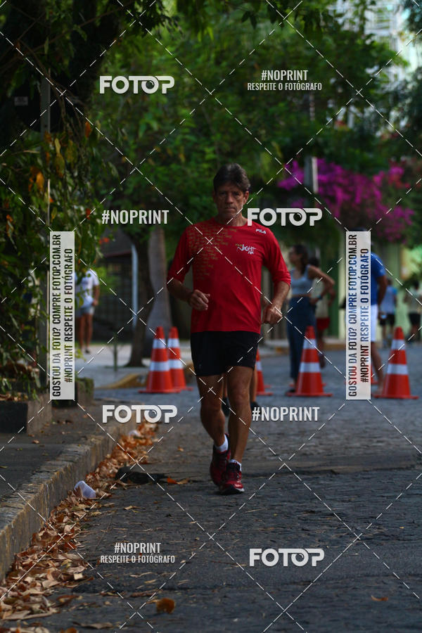 Compra tus fotos del eventoX CICORRE / 5 Corrida da Vitria Rgia - Praa de Casa Forte - Recife En Fotop