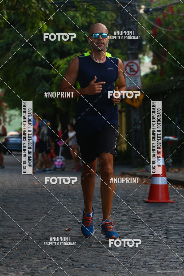 Compra tus fotos del eventoX CICORRE / 5 Corrida da Vitria Rgia - Praa de Casa Forte - Recife En Fotop