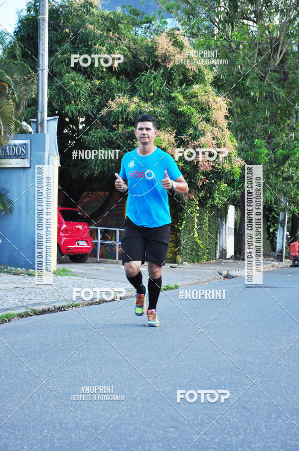 Compra tus fotos del eventoX CICORRE / 5 Corrida da Vitria Rgia - Praa de Casa Forte - Recife En Fotop