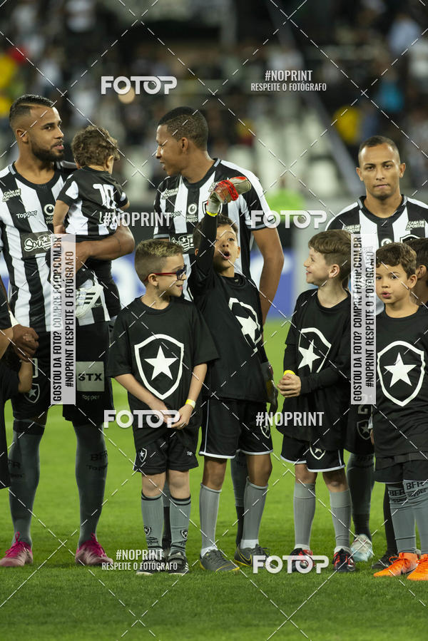 Achetez vos photos de l'vnementBotafogo x Chapecoense - Nilton Santos - 26/08/2019 sur Fotop