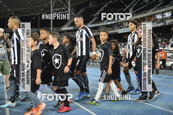 Compra tus fotos del eventoBotafogo x Chapecoense - Nilton Santos - 26/08/2019 En Fotop