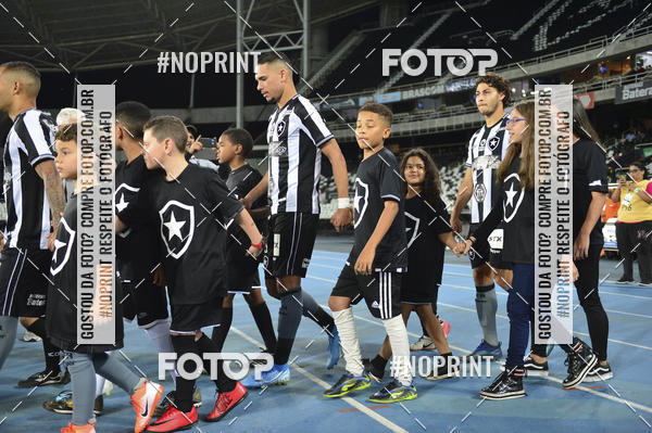 Compra tus fotos del eventoBotafogo x Chapecoense - Nilton Santos - 26/08/2019 En Fotop