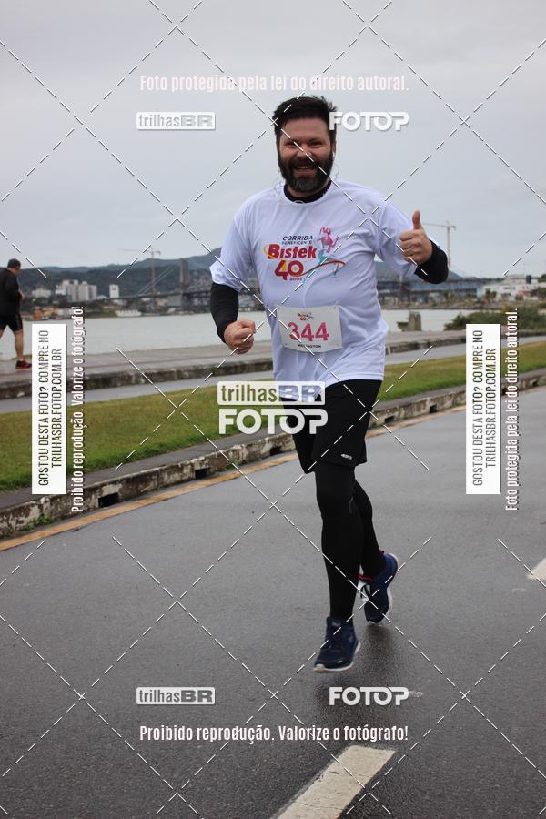 Buy your photos of the eventCorrida Bistek 40 anos on Fotop