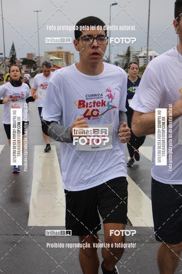 Buy your photos of the eventCorrida Bistek 40 anos on Fotop