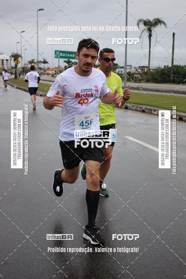 Buy your photos of the eventCorrida Bistek 40 anos on Fotop