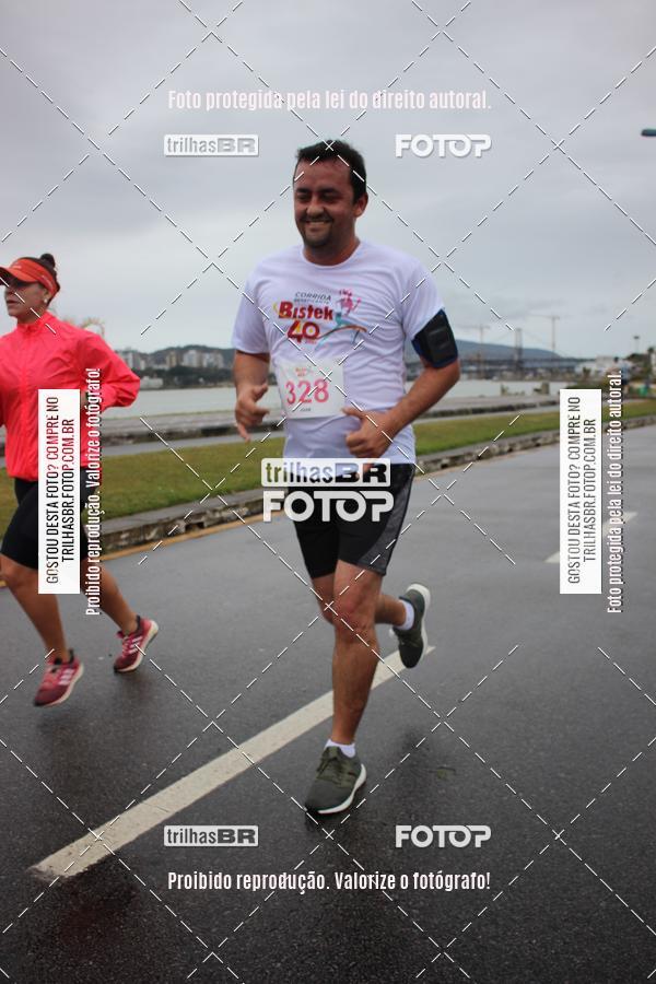Buy your photos of the eventCorrida Bistek 40 anos on Fotop