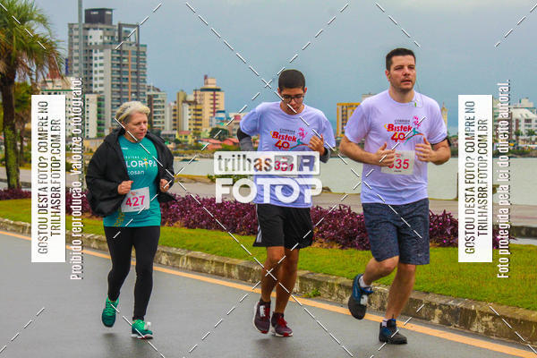 Buy your photos of the eventCorrida Bistek 40 anos on Fotop