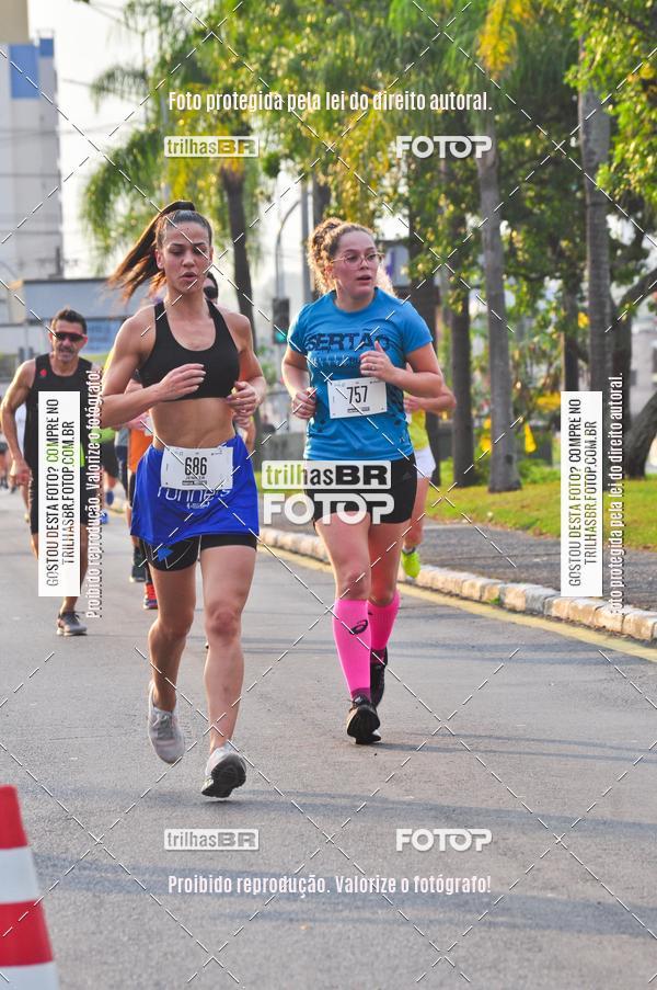 Buy your photos of the event4 MEIA MARATONA CRICIMA on Fotop