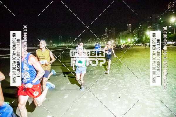 Buy your photos of the eventNight Run Balnerio on Fotop