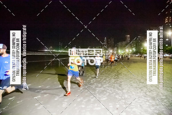 Buy your photos of the eventNight Run Balnerio on Fotop