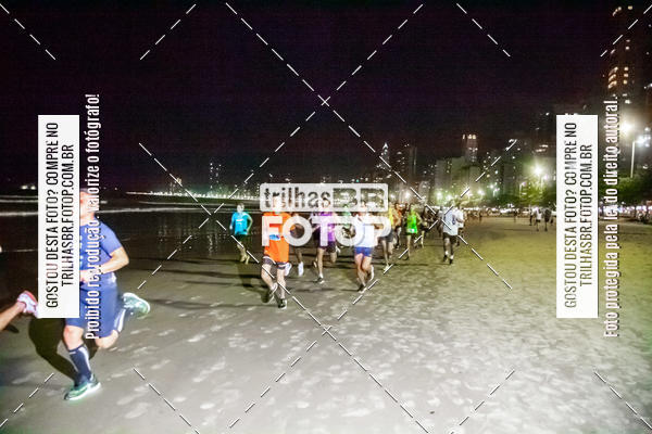 Buy your photos of the eventNight Run Balnerio on Fotop