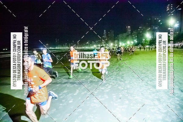 Buy your photos of the eventNight Run Balnerio on Fotop