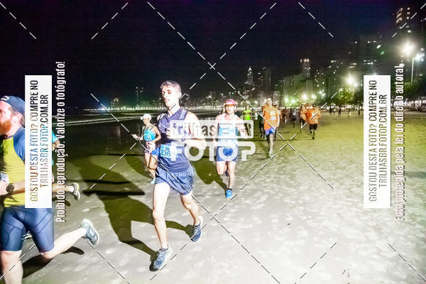 Buy your photos of the eventNight Run Balnerio on Fotop