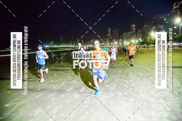 Buy your photos of the eventNight Run Balnerio on Fotop